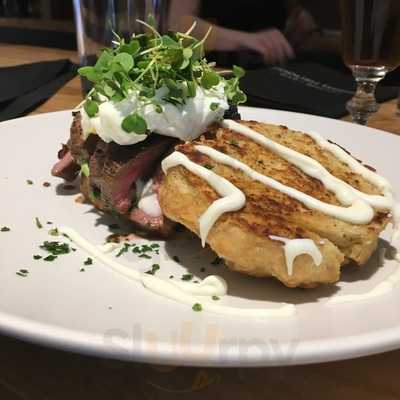 Foolish Things Bar & Biscuit