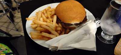 Dalat's Gateaux And Cafe