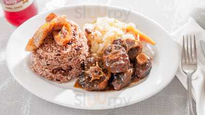 Inthemix Jamaican & Southern Cuisine