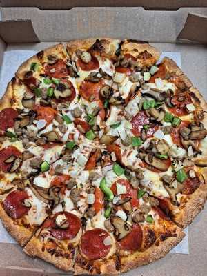 Geppetto's Pizza & Ribs