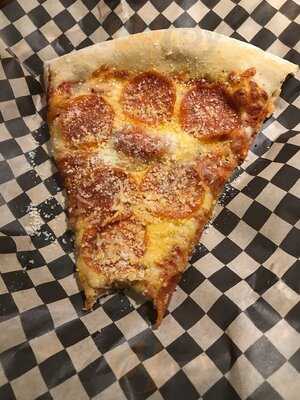 Lucky Labrador Tap Room