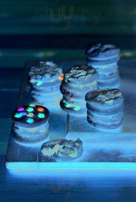 Mrs Fields Cookies At The Falls