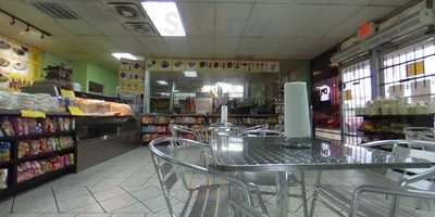 Mica's Tortilleria Y Taqueria