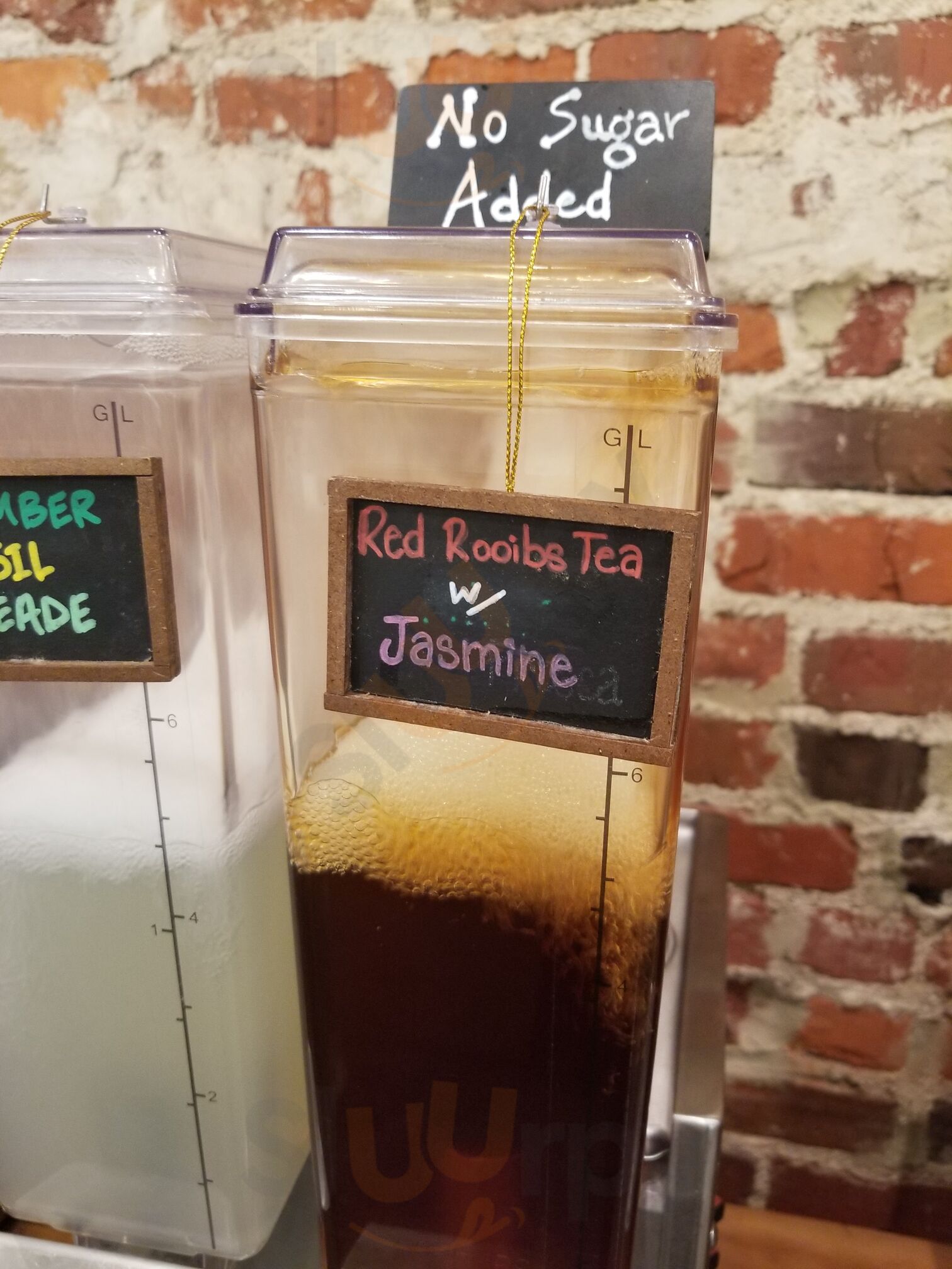 The Good Leaf Salad Market