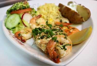 Mi Pueblito Pupuseria & Restaurante