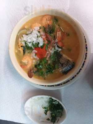 Mi Pueblito Pupuseria & Restaurante