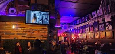 21st Avenue Bar And Grill