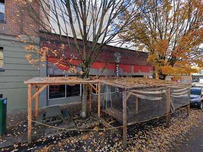 21st Avenue Bar And Grill