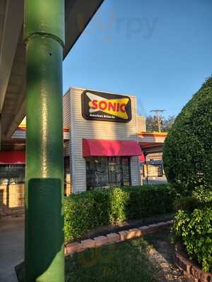 Sonic Drive-in