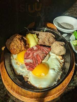 Long Sandwich Deli And Bakery