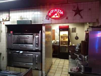 Super Pizzeria And Restaurant