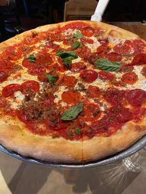 Patsy's Pizza--74th Street