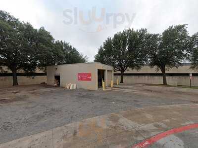 Fastaco - Hulen Mall