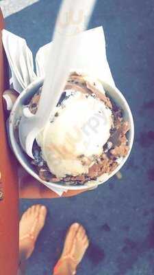 Carvel Ice Cream Bakery