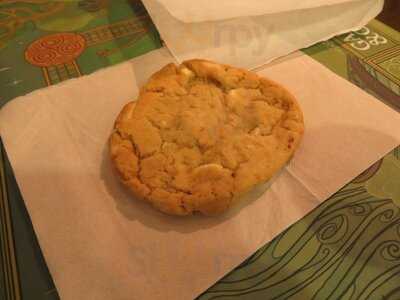 Emerald Tavern Games And Cafe