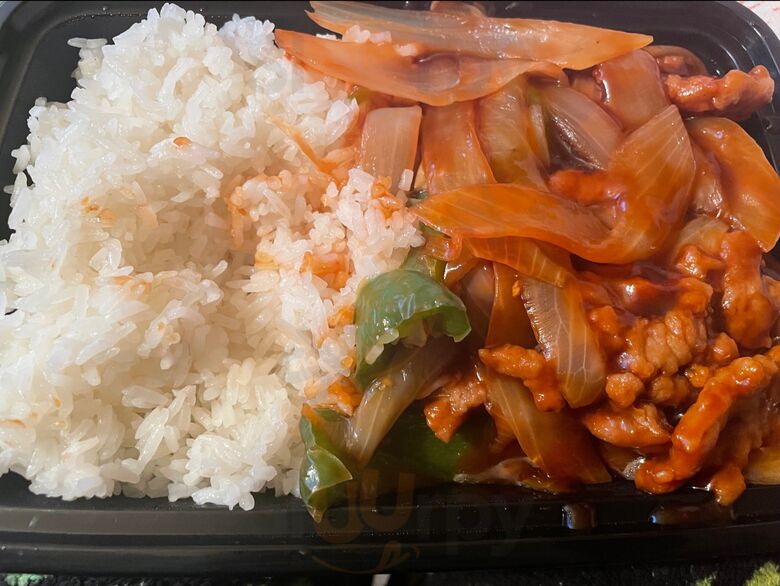 Little Chopsticks Kitchen