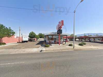 Mac's Steak In The Rough