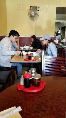 Chinese House Of Pancakes