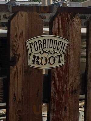 Gene's Rooftop Beer And Wine Garden