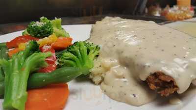 Crimson And Gold Tavern