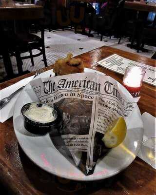 Playwright Celtic Pub