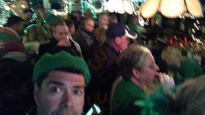 Molly's Pub & Restaurant