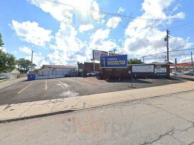 Woody's Bar And Grille