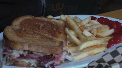 Lighthouse Inn Linnton