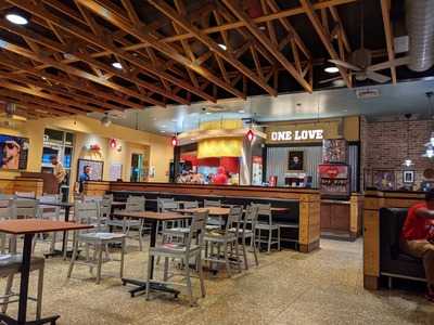 Raising Cane's Chicken Fingers