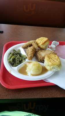 Lee's Famous Recipe Chicken