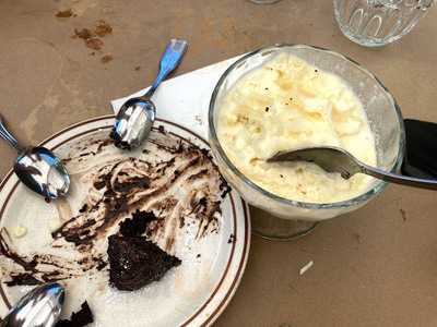 Kebeer Draft Bar And Grill