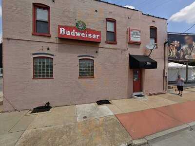 Mclain's Corner Bar Grill And Bbq