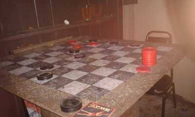 Old Tavern Bar And Grill