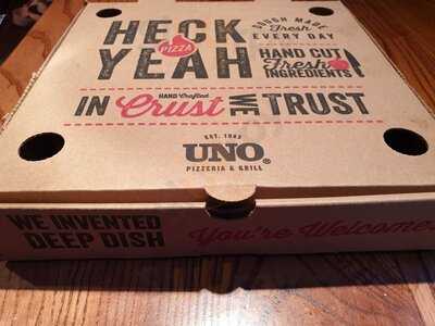 Uno Pizzeria & Grill