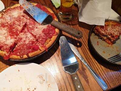 Uno Pizzeria & Grill