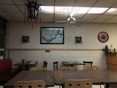 New Canton Chinese Restaurant