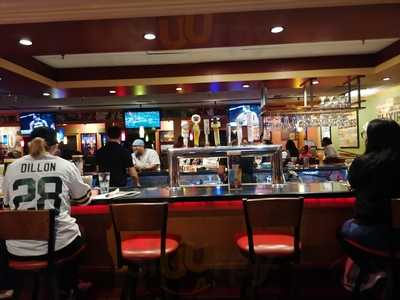 Frezno Bar And Grill