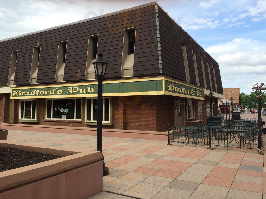 Bradford's Pub