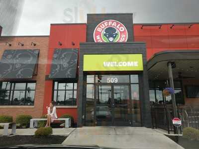 Buffalo Wings & Rings