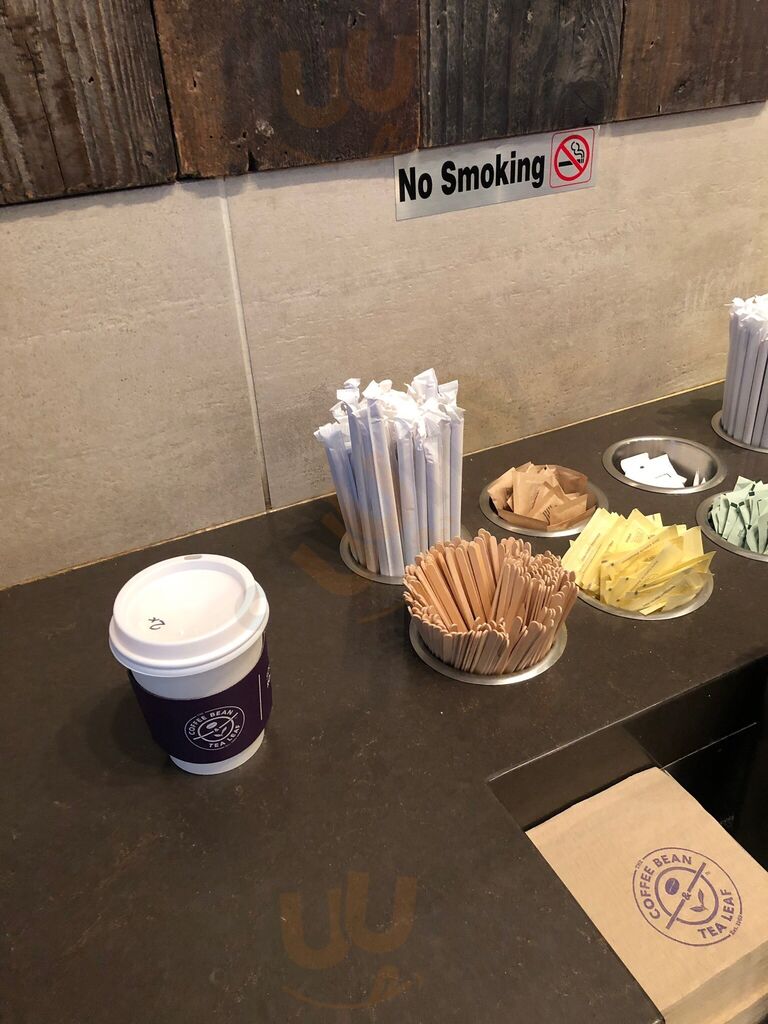 Coffee Bean & Tea Leaf