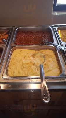 Traditionz Smokehouse