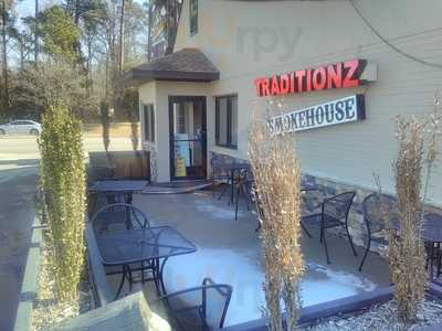 Traditionz Smokehouse