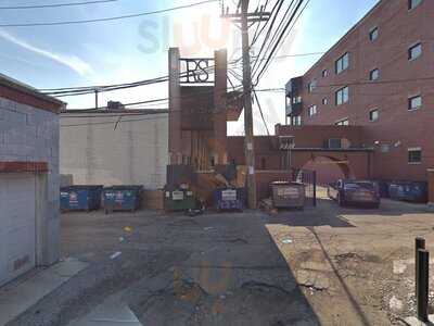 Lou Malnati's Pizzeria - Carry Out