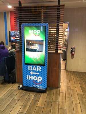 Ihop Express