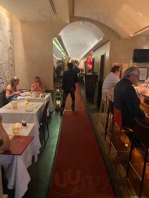 Caravaggio Restaurant