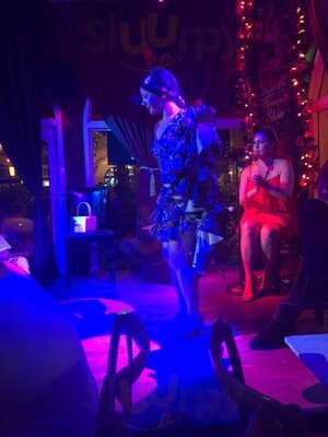 Tapas Y Tintos Midtown