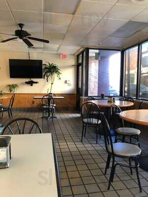 Romano's Pizzeria And Taqueria