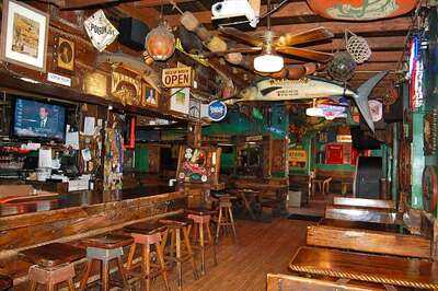 Barracuda Taphouse & Grill