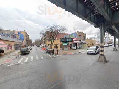 Olivia's Restaurant & Lounge