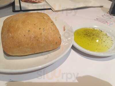 Romano's Macaroni Grill